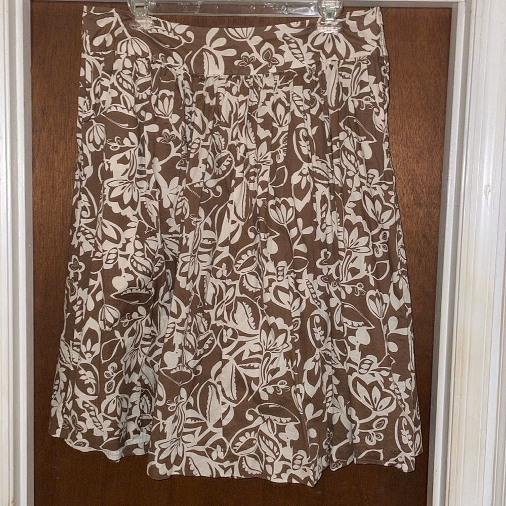 Cato brown with white floral pattern skirt - Picture 1 of 3